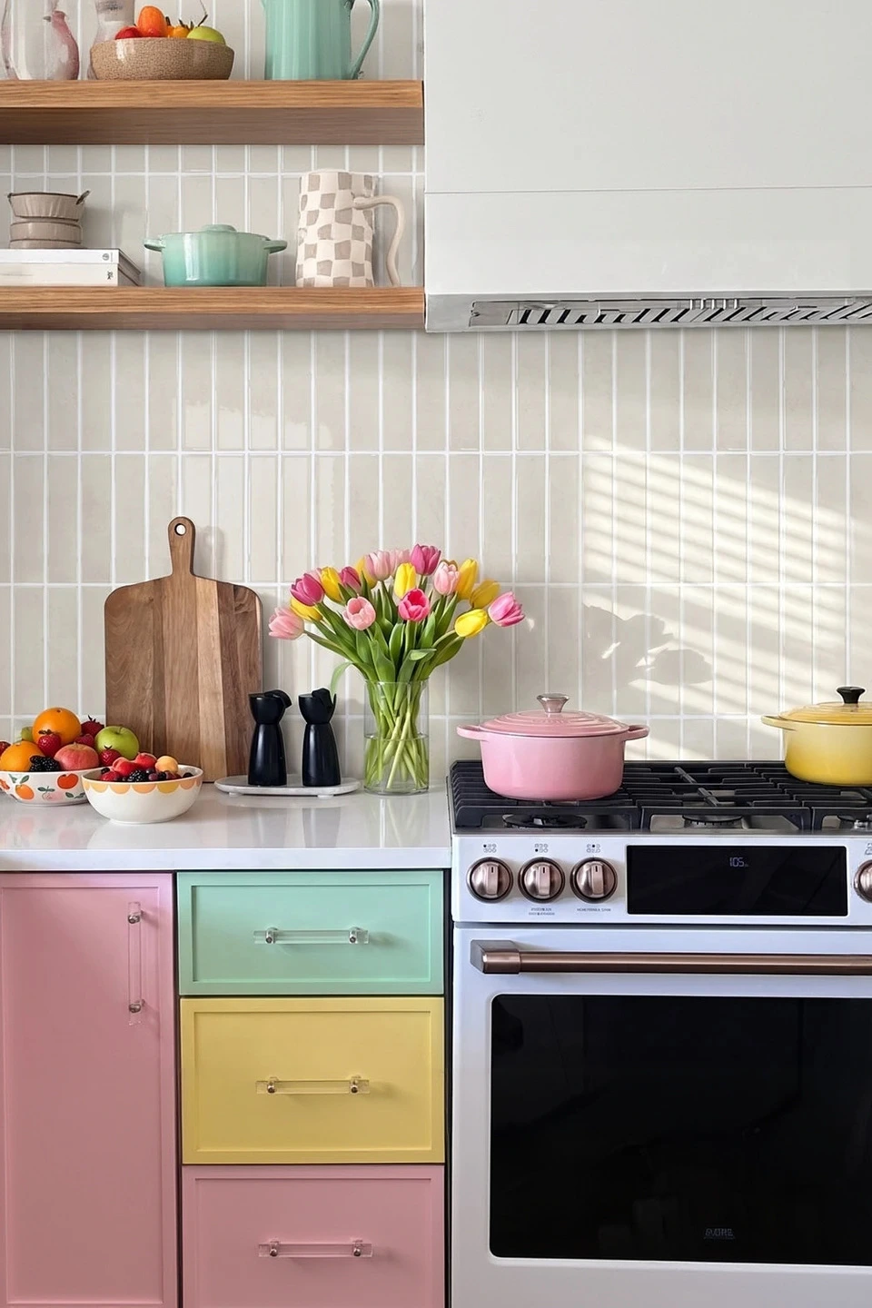 Beige Cream Color Linear Peel and Stick Backsplash Tile — Peel and Stick Backsplash