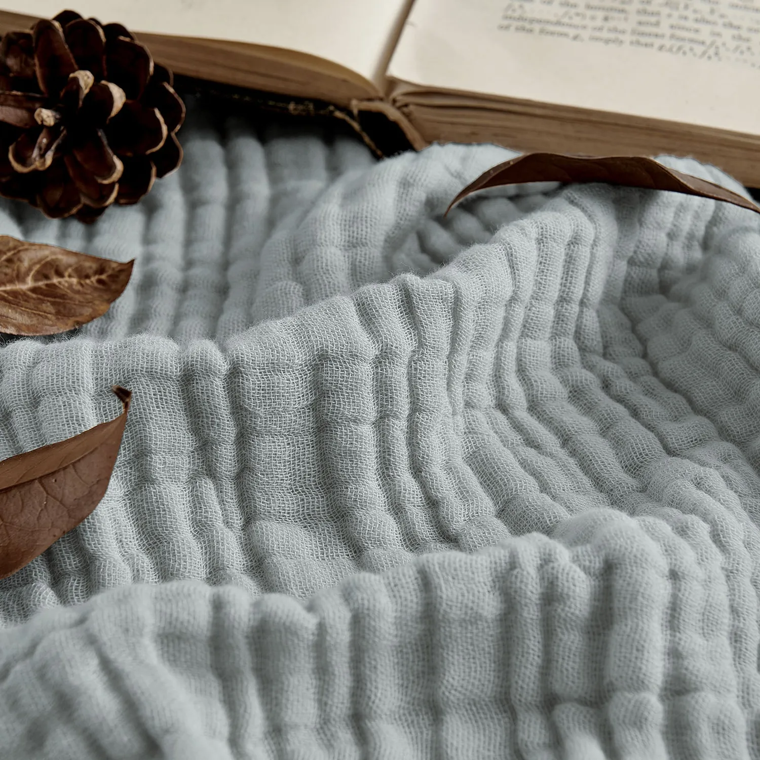 Joydeco 100% Cotton Muslin Throw Blanket for Couch Bed and Sofa, 4-Layer Lightweight and Breathable Soft Gauze Blanket for All Season, Luxury Throws Cotton Blanket Gift — view 10