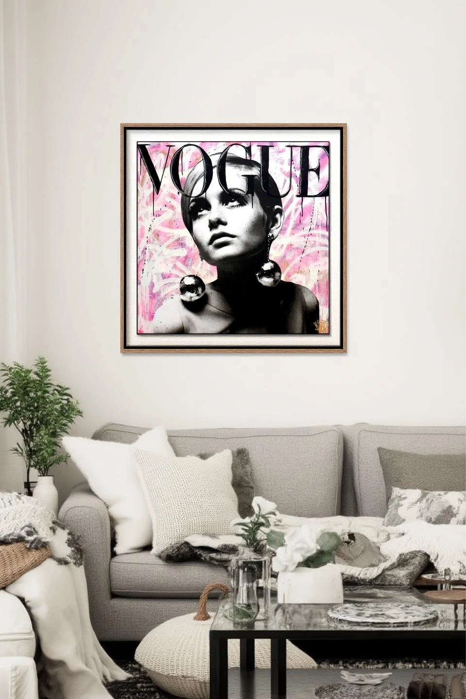 Twiggy x Vogue — main image